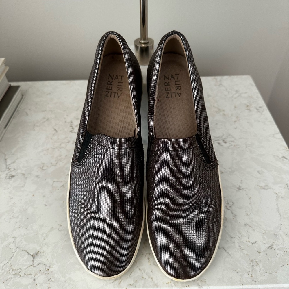 Naturalizer Women's Slip-On Shoes - dark cooper